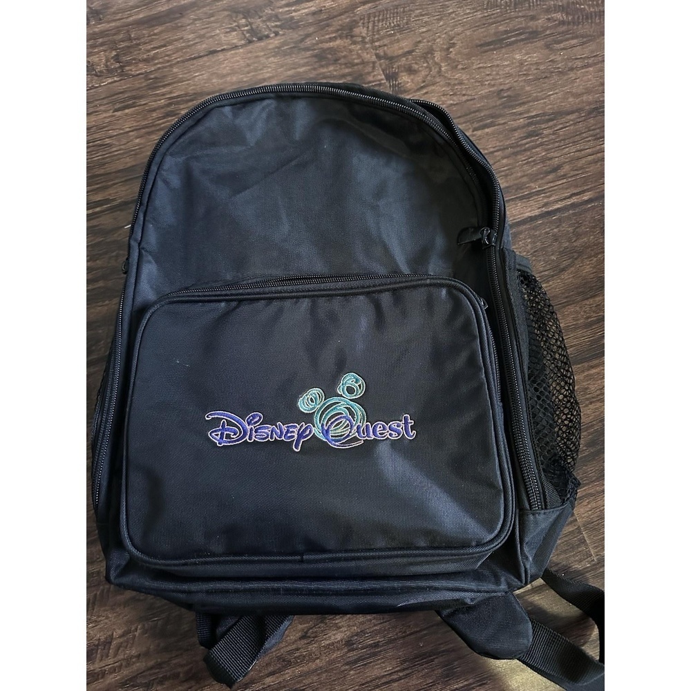 VTG Disney Quest Black Backpack Adult Great Condition